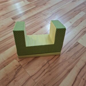 Mackógyógytorna - Baba hasaló zöld-fehér pöttyös-csíkos+ Babatorna I. gyakorlatsor